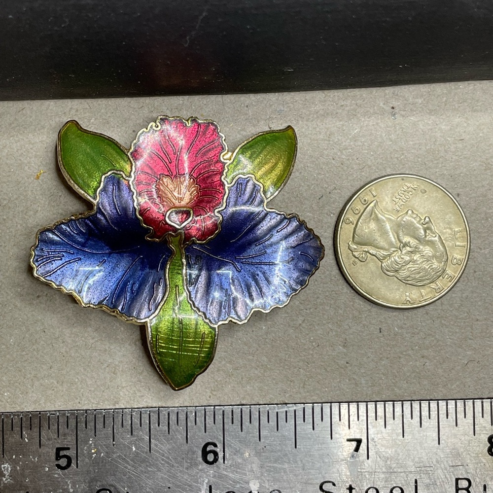 Cloisonné Orchid Flower Periwinkle & Pinks Gold Tone 3D Vintage 2” Brooch - Picture 8 of 14